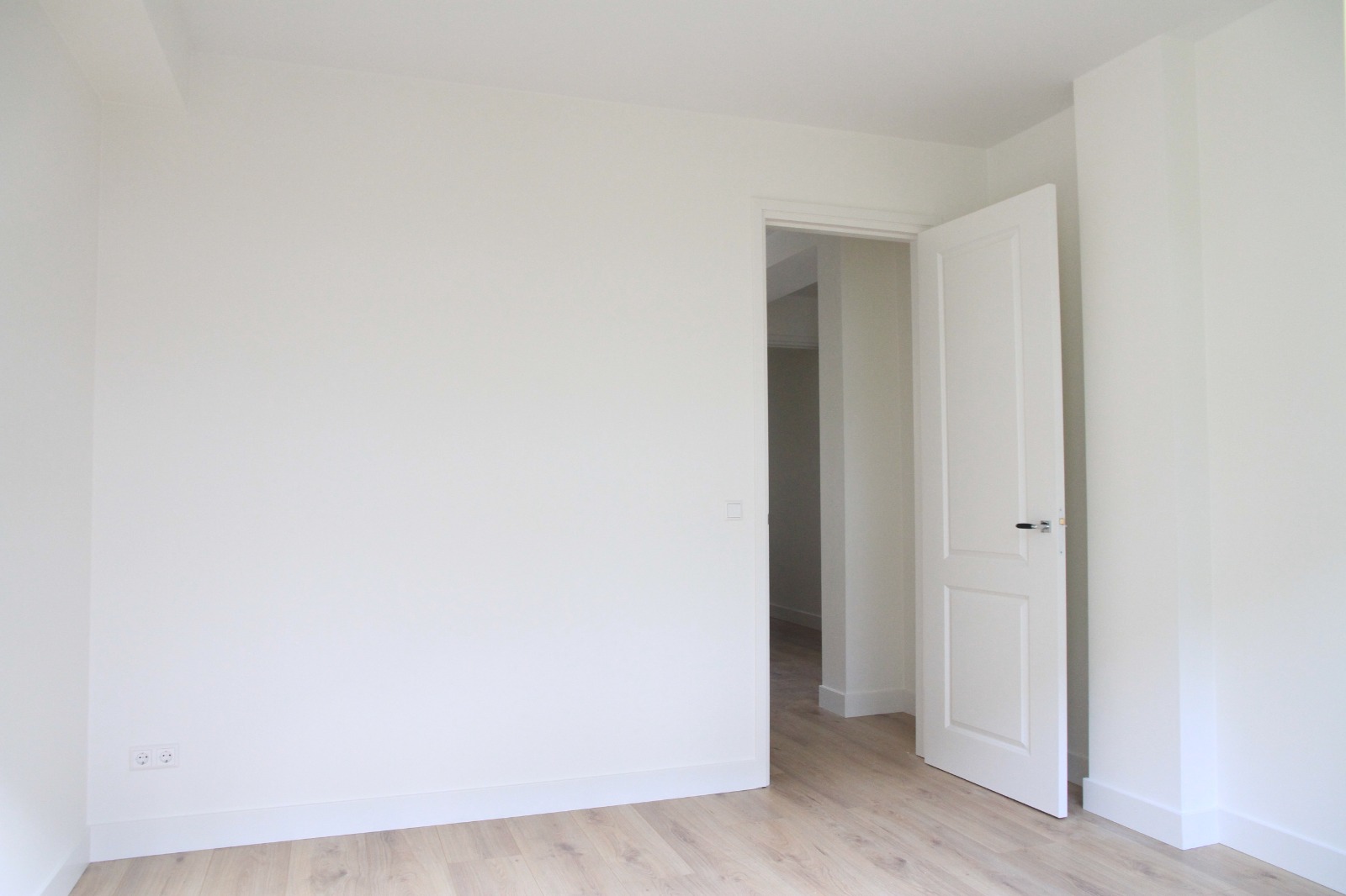 Whatsapp Image 2025 12 08 At 15.05.45